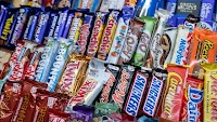 Americans try beloved British chocolate bar and give very honest review