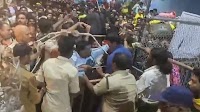 Andhra Pradesh: Moments leading up to Tirupati stampede that claimed 6 lives; TTD apologises | Latest News India