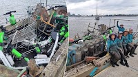 Photos show 'insane' Aussie problem after 2,240kg find in river