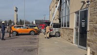 Vehicle crashes into Sioux Falls day care