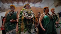 Mānoa: VIDEO: Towering Native Hawaiian art unveiled at Honolulu Hale