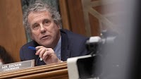 Senators call for probe into student loan program after NPR unearthed major problems
