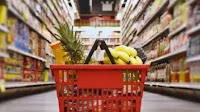Holiday basket prices in the EU and Ukraine: how much will you have to pay for food