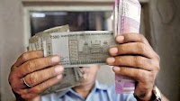 INR vs USD: Indian rupee falls to record low! Opportunity to buy IT stocks for short-term?