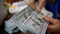 Dollar reaches new high against dong