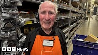 Hull man still working at 85 has no plans to retire