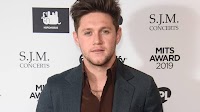 Niall Horan, Olly Murs and Liam Payne re-create The Office