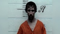 Fugitive thwarted by 12-year-old Tennessee girl who tackled him in field after alleged break-in attempt