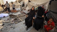 Some tents enter Gaza but Red Cross says enclave needs many more