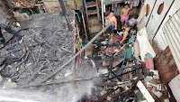 Firefighters responded to a fire that broke out in a residential area along Kaimito St., Masville, Barangay BF Homes, Parañaque City, on Friday. The incident was declared fire out at 10:34 AM. (Photos courtesy of Marcelo Green Volunteer Fire Brigade Inc./Fire a