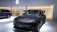 Nio Sinks After Chinese Carmaker Raises USD1 Billion in Second Discounted Stock Sale This Year