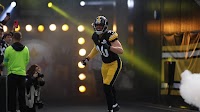 T.J. Watt sends message after signing huge contract with Steelers