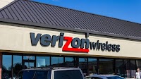 Verizon Outage: iPhones Stuck in SOS Mode; Here’s When Service Could Be Back