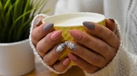 Gel manicures and acrylic nails might look beautiful but they come with ugly health risks | Health - Hindustan Times