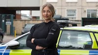 Off-duty Essex Police officer who performed CPR on a man taken ill on a busy motorway has been recognised with a Federation Bravery Award