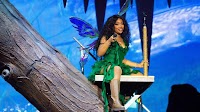SZA Teases 'SOS' Deluxe ‘Lana’ By [Checks Notes] Peeing in the Woods