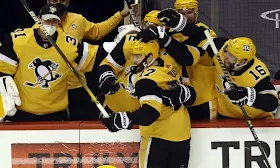 Teams Maintain Interest in Penguins’ Rakell and Rust