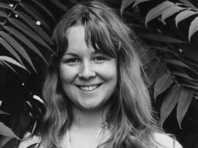 Sandy Denny: Mercurial Queen Of British Folk Rock : NPR