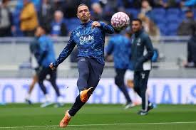 Grealish reportedly falls asleep on rooftop after night out, raising fresh concerns