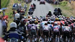 Tour de France et Train à 1€: L'Occitanie Vibre cet Été!