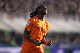 Spavento per scontro Okoye-Kean, espulso il portiere dell'Udinese