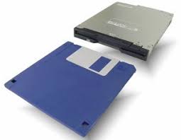 Hasil gambar untuk floppy disk drive adalah