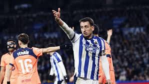 Real Sociedad looks to rebound against struggling Real Oviedo in La Liga clash.