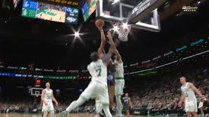 Celtics Écrasent le Magic! Brown En Flambée! Résumé du Match Choc!