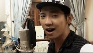 (ĐSPL) – Với khả năng hát 10 thể loại nhạc, chàng trai Mai Quốc Việt khiến không ít dân mạng ngỡ ngàng. Nhiều người còn ngạc nhiên hơn khi biết anh hát cả ... - chang_trai_hat