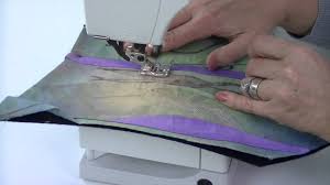 Résultat de recherche d'images pour "couching techniques in sewing"