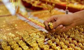 بهترین بازار برای سرمایه گذاری در شرایط جنگی / نقدشوندگی طلا بیشتر است یا دلار؟