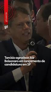 Tarcísio agradece Jair Bolsonaro em lançamento de candidatura em SP