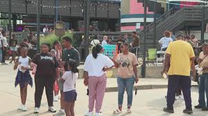 Hundreds celebrate Juneteenth at Fort Smith block party