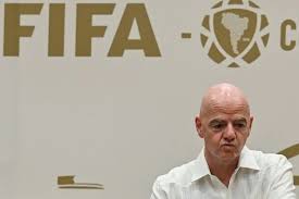 Deja FIFA su número tres tras enfrentarse a Infantino