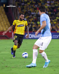 Náutico anuncia meia ex-Barcelona de Guayaquil para a disputa da Série B