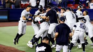 Sultanes de Monterrey toma ventaja en la serie sobre Caliente de Durango en extra innings