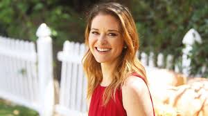 Sarah Drew Shares Father's Faith Advice on Overcoming Fear