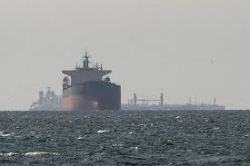 ホルムズ避けてタンカーが日本へ 半数超がOPEC脱退のUAEから [米・イスラエルのイラン攻撃 イラン情勢]
