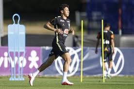 Bontempo é elogiado por Ancelotti e deve ser titular no 2º amistoso do Brasil