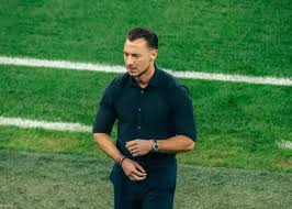 الاهلی عربستان مقابل النصر
