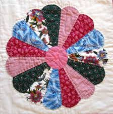 Résultat de recherche d'images pour "dresden+basket+quilt"