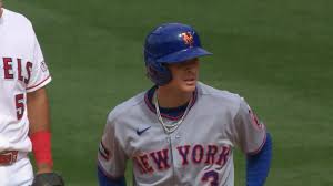 Mets Rookie Carson Benge Makes Diving Catch, Stealing the Show