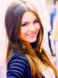 Résultat de recherche d'images pour "images de victoria justice"