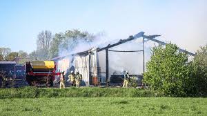 Schuur in de as gelegd door brand
