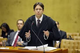 Resultado de imagem para Délio Lins e Silva Júnior