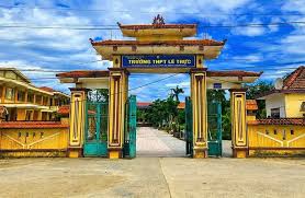 Two Teachers in Quang Tri Indicted for Exam Irregularities
