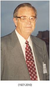 Dr. Antonio Spina-França Netto passed away on May 17, 2010. Father, grandfather, professor, our boss and, above all, our friend; he left our presence only ... - a01imagem