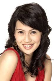 NADINE ZAMIRA SJARIEF, MISS FABULOUS PERSONALITY WF 2007. WIRAUSAHA LINGKUNGAN - 500