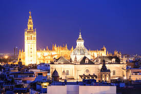 Resultado de imagen de catedral de sevilla y giralda