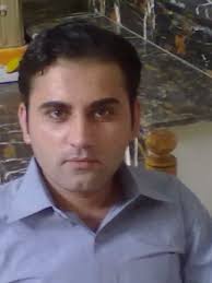 My name is Nasir Bachani and I speak 05 languages fluently. - 4183060
